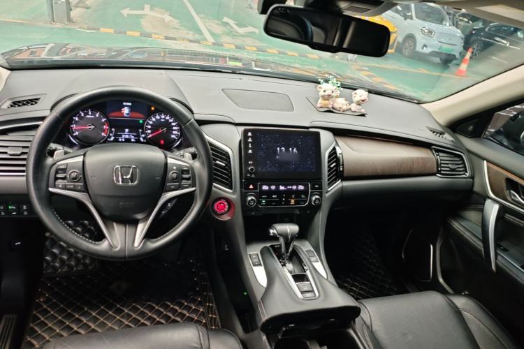 Used Honda Avancier 2020 240TURBO Two-Wheel Drive Premium Edition Center Console