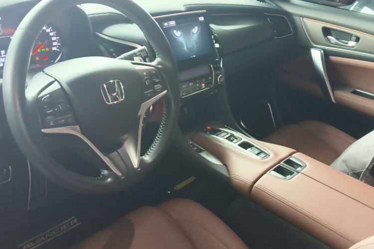 Used Honda Avancier 2020 370TURBO Four-Wheel Drive Supreme Edition Center Console