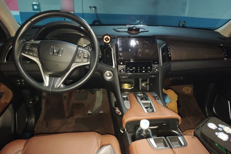 Used Honda Avancier 2020 370TURBO Four-Wheel Drive Supreme Edition Center Console