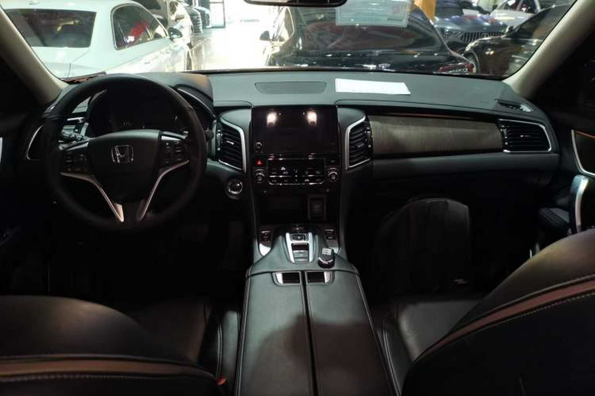Used Honda Avancier 2020 370TURBO Four-Wheel Drive Premium Edition Center Console