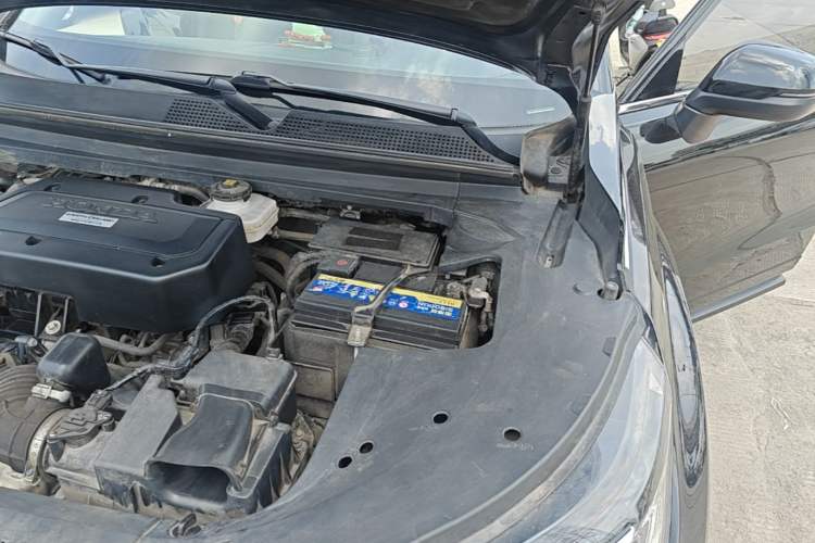 Used Honda Avancier 2020 240TURBO Two-Wheel Drive Premium Edition Engine Bay Left