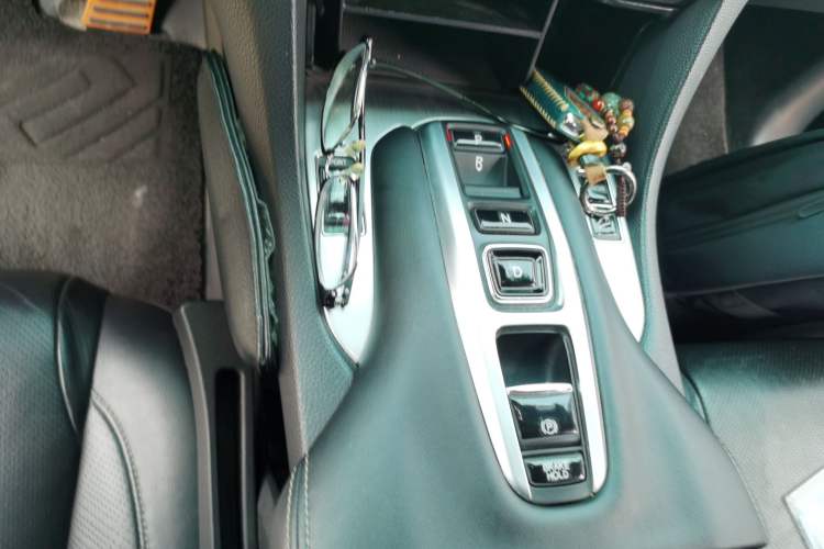 Used Honda Avancier 2020 370TURBO Two-Wheel Drive Luxury Edition Gear Lever