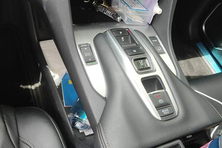 Used Honda Avancier 2020 370TURBO Two-Wheel Drive Luxury Edition Gear Lever