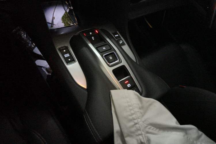 Used Honda Avancier 2020 370TURBO Four-Wheel Drive Premium Edition Gear Lever