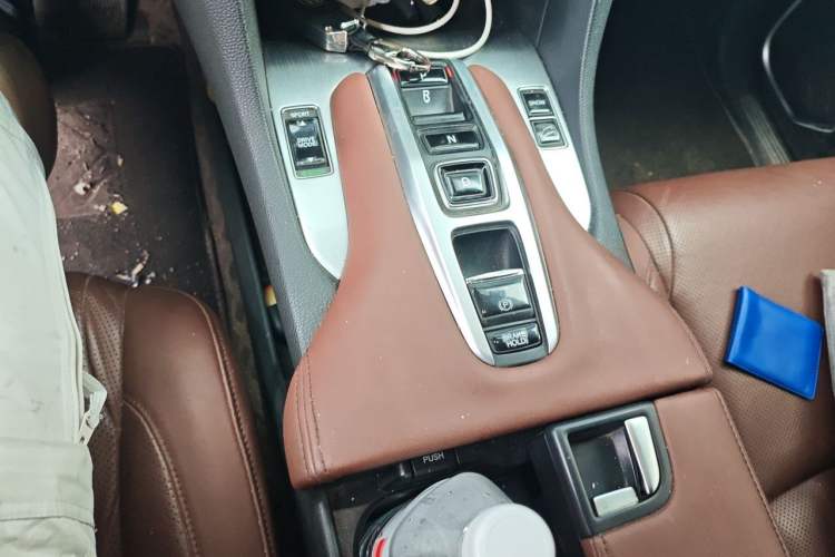 Used Honda Avancier 2020 370TURBO Two-Wheel Drive Luxury Edition Gear Lever