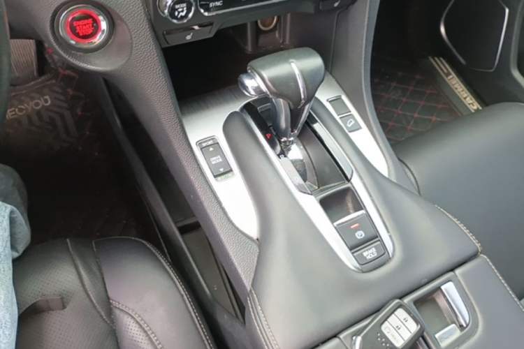 Used Honda Avancier 2020 240TURBO Front-Wheel Drive Smart Edition Gear Lever