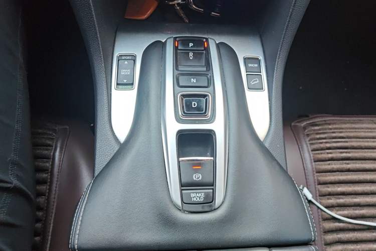 Used Honda Avancier 2020 370TURBO Four-Wheel Drive Premium Edition Gear Lever