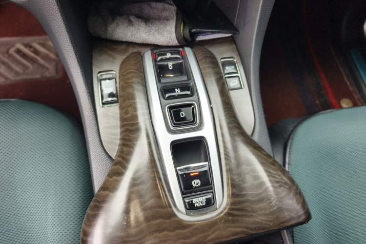 Used Honda Avancier 2020 370TURBO Two-Wheel Drive Luxury Edition Gear Lever