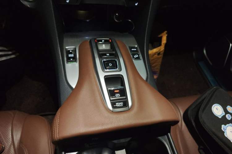 Used Honda Avancier 2020 370TURBO Four-Wheel Drive Supreme Edition Gear Lever