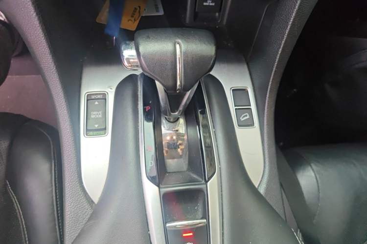 Used Honda Avancier 2020 240TURBO Front-Wheel Drive Smart Edition Gear Lever