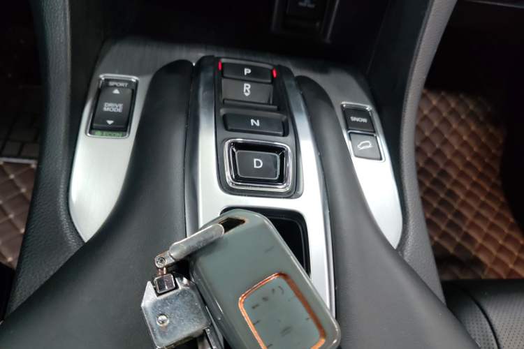 Used Honda Avancier 2020 370TURBO Two-Wheel Drive Luxury Edition Gear Lever
