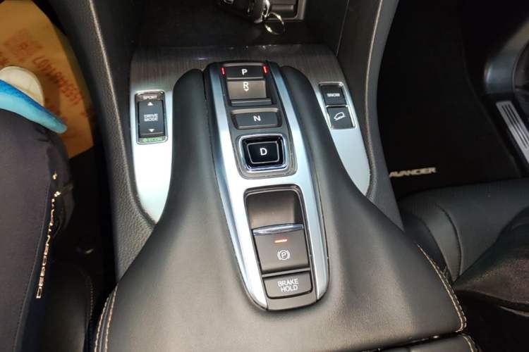 Used Honda Avancier 2020 370TURBO Two-Wheel Drive Luxury Edition Gear Lever