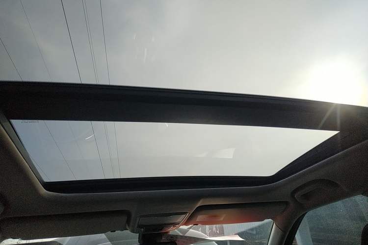 Used Honda Avancier 2020 370TURBO Four-Wheel Drive Premium Edition Headliner