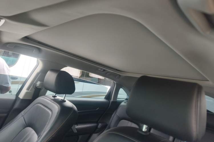 Used Honda Avancier 2020 370TURBO Two-Wheel Drive Luxury Edition Headliner