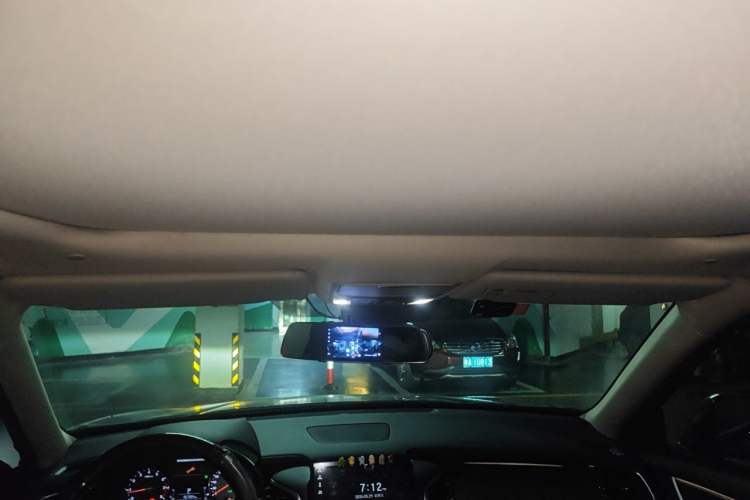 Used Honda Avancier 2020 240TURBO Two-Wheel Drive Premium Edition Headliner
