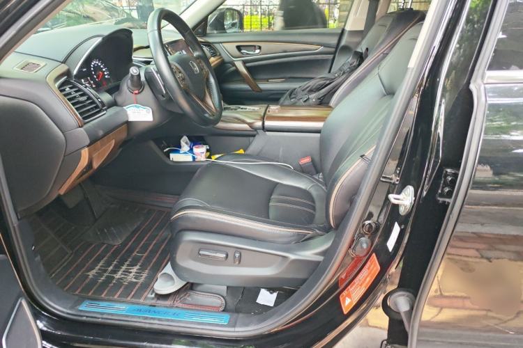 Used Honda Avancier 2020 240TURBO Two-Wheel Drive Premium Edition Left Front Seat