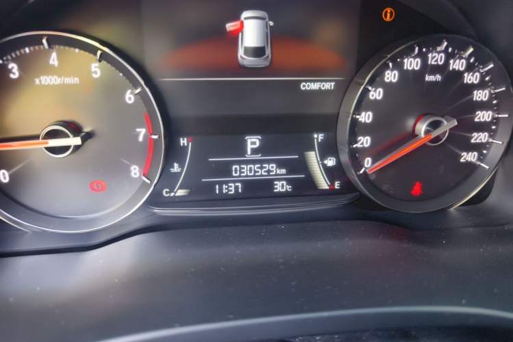 Used Honda Avancier 2020 240TURBO Front-Wheel Drive Smart Edition Odometer Close Up