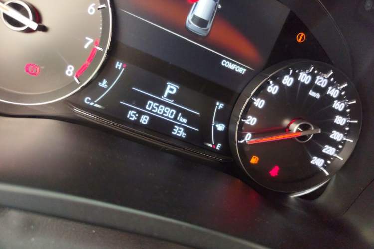Used Honda Avancier 2020 370TURBO Four-Wheel Drive Supreme Edition Odometer Close Up