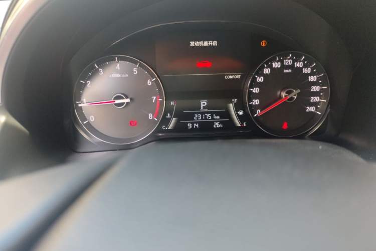 Used Honda Avancier 2020 370TURBO Four-Wheel Drive Premium Edition Odometer Close Up