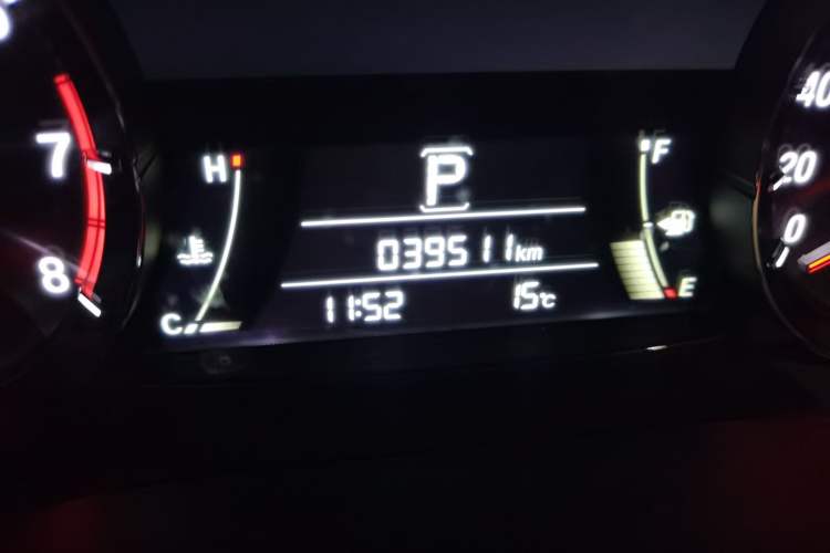 Used Honda Avancier 2020 240TURBO Front-Wheel Drive Smart Edition Odometer Close Up