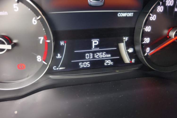 Used Honda Avancier 2020 370TURBO Two-Wheel Drive Luxury Edition Odometer Close Up