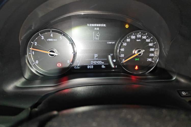 Used Honda Avancier 2020 240TURBO Two-Wheel Drive Premium Edition Odometer Close Up