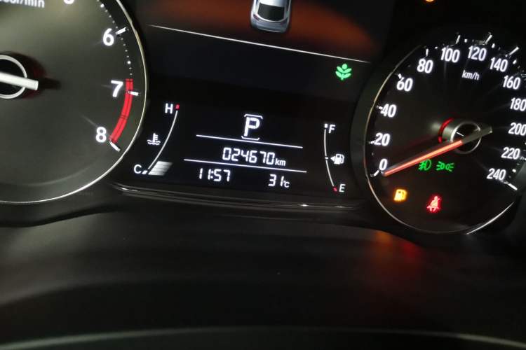 Used Honda Avancier 2020 370TURBO Four-Wheel Drive Premium Edition Odometer Close Up