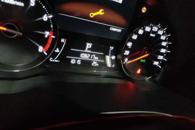 Used Honda Avancier 2020 370TURBO Four-Wheel Drive Premium Edition Odometer Close Up