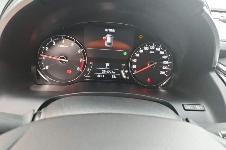 Used Honda Avancier 2020 370TURBO Four-Wheel Drive Premium Edition Odometer Close Up