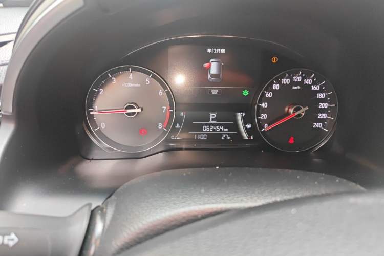 Used Honda Avancier 2020 370TURBO Four-Wheel Drive Premium Edition Odometer Close Up