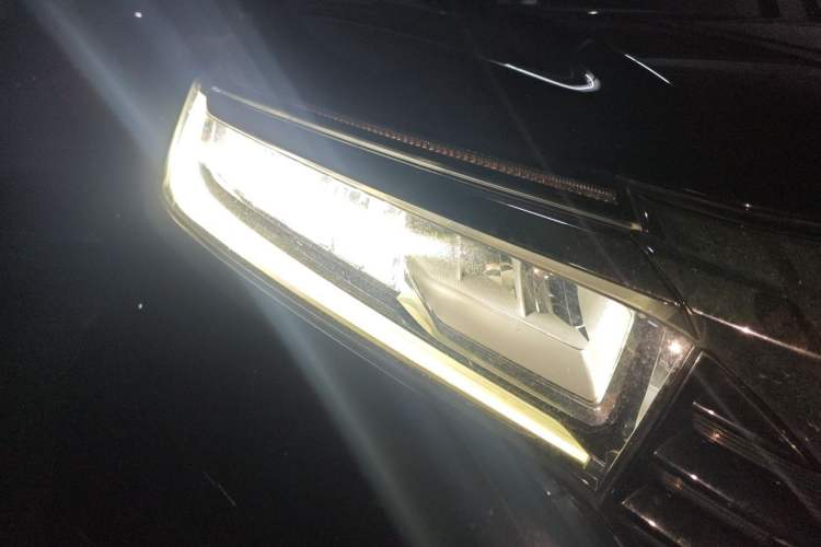 Used Honda Avancier 2020 370TURBO Two-Wheel Drive Luxury Edition Right Front Headlight