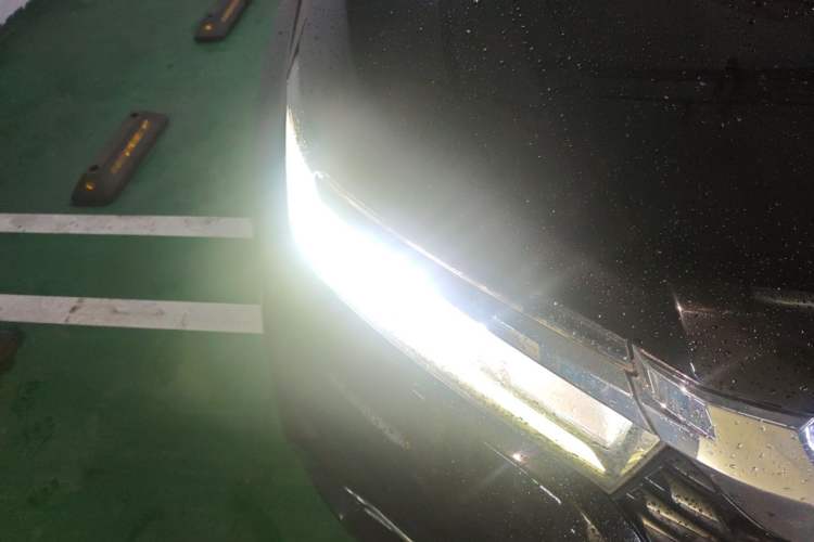 Used Honda Avancier 2020 370TURBO Two-Wheel Drive Luxury Edition Right Front Headlight