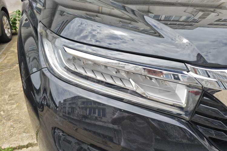 Used Honda Avancier 2020 240TURBO Front-Wheel Drive Smart Edition Right Front Headlight