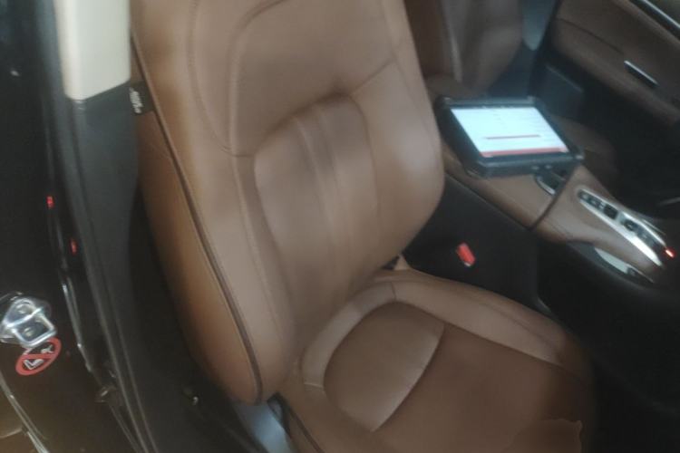 Used Honda Avancier 2020 370TURBO Two-Wheel Drive Luxury Edition Right Front Seat