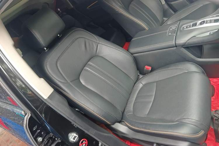 Used Honda Avancier 2020 370TURBO Two-Wheel Drive Luxury Edition Right Front Seat