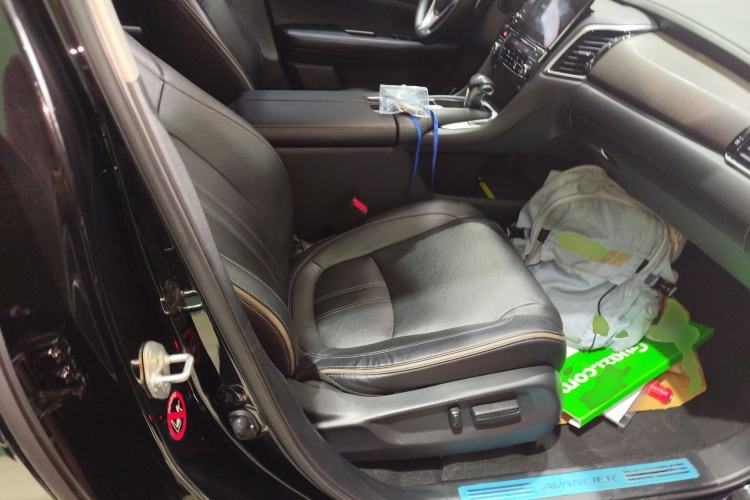 Used Honda Avancier 2020 240TURBO Front-Wheel Drive Smart Edition Right Front Seat