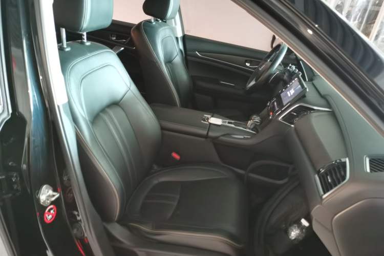Used Honda Avancier 2020 240TURBO Two-Wheel Drive Comfort Edition Right Front Seat