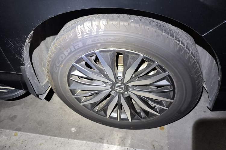 Used Honda Avancier 2020 370TURBO Two-Wheel Drive Luxury Edition Right Front Wheel Hub