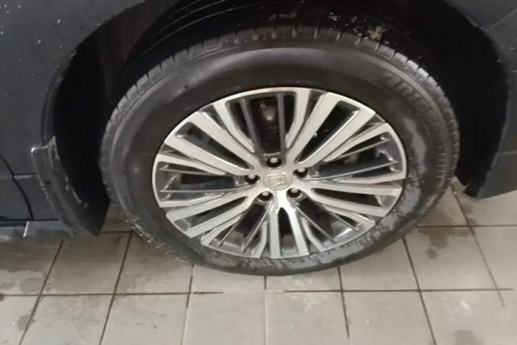 Used Honda Avancier 2020 240TURBO Two-Wheel Drive Comfort Edition Right Front Wheel Hub