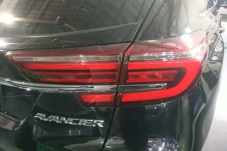 Used Honda Avancier 2020 370TURBO Four-Wheel Drive Premium Edition Right Rear Taillight