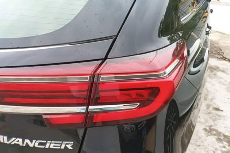 Used Honda Avancier 2020 240TURBO Front-Wheel Drive Smart Edition Right Rear Taillight