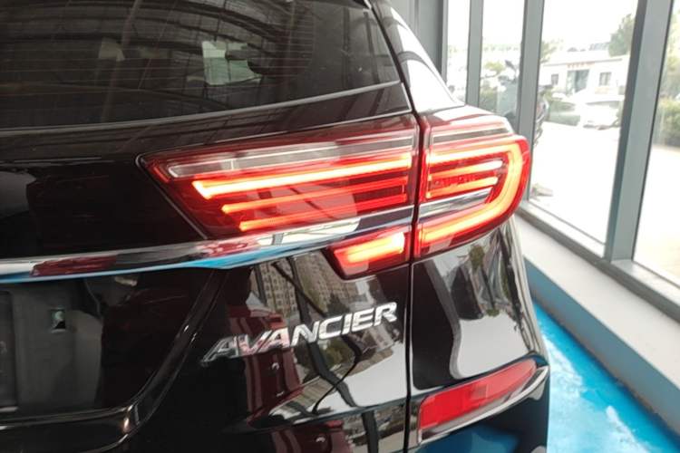 Used Honda Avancier 2020 240TURBO Front-Wheel Drive Smart Edition Right Rear Taillight
