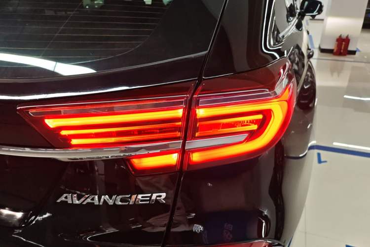 Used Honda Avancier 2020 370TURBO Four-Wheel Drive Premium Edition Right Rear Taillight