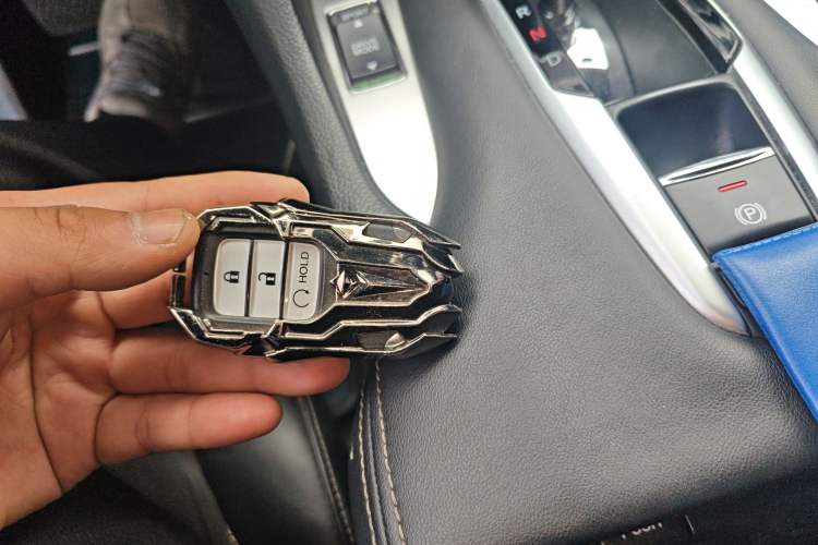 Used Honda Avancier 2020 240TURBO Front-Wheel Drive Smart Edition Vehicle Key