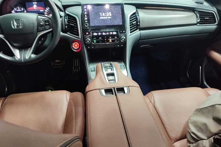 Used Honda Avancier 2020 370TURBO Four-Wheel Drive Supreme Edition Audio And AC Panel