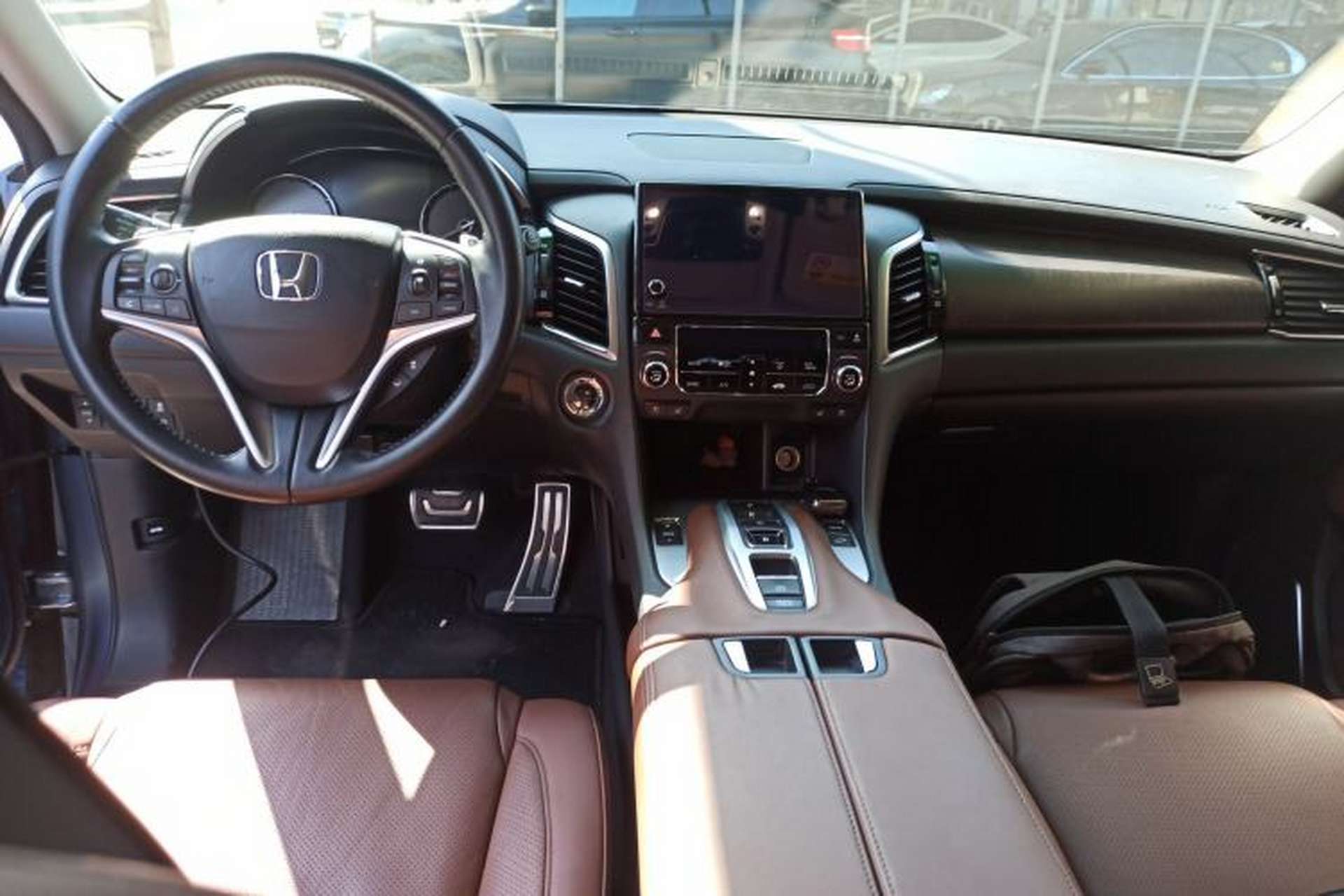 Used Honda Avancier 2020 370TURBO Four-Wheel Drive Supreme Edition Center Console