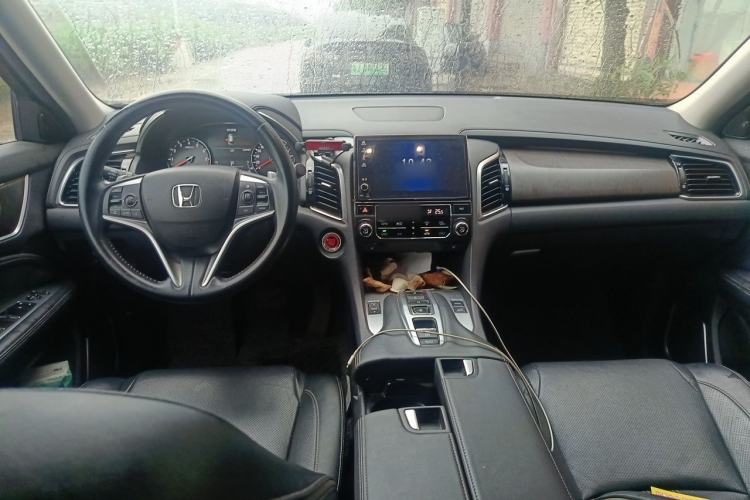 Used Honda Avancier 2020 370TURBO Two-Wheel Drive Luxury Edition Center Console