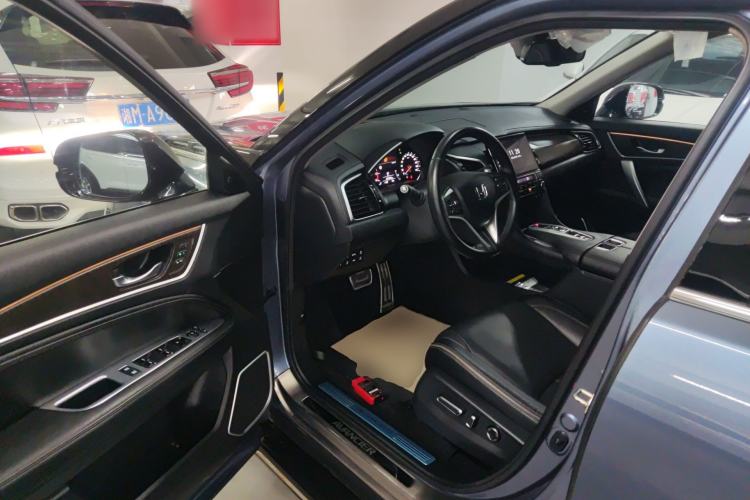 Used Honda Avancier 2020 370TURBO Four-Wheel Drive Supreme Edition Two-Tone Driver Seat