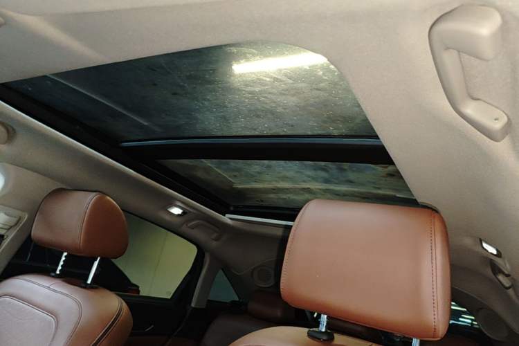 Used Honda Avancier 2020 370TURBO Four-Wheel Drive Supreme Edition Headliner