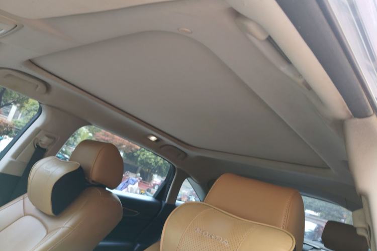 Used Honda Avancier 2020 240TURBO Two-Wheel Drive Premium Edition Headliner